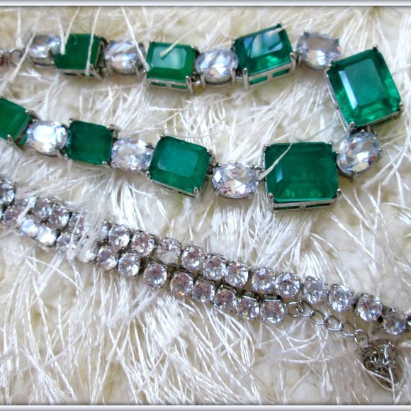 EMERALD GEMSTONE HAND CRAFT LADIES NECKLACE 18K WHITE GOLD FILLED 16 INCH - Picture 3 of 8